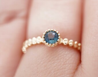 14kt Gold Montana Sapphire ring