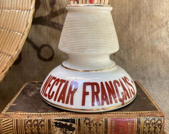 Französischer Pyrogene-Matchhalter, Match Striker, Lyon Nectar Francais Werbung, Bistro Cafe Barware, 1930er Jahre Tobacciana, Man Cave Sammlerstück