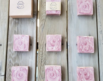 Lingonberry Spice Soap {hygge for the holidays} (handmade, cold process, palm-free, small batch, large size)