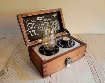 Vintage Wooden Edison Bulb with Dimmer – Industrial Steampunk Lighting for Home Decor