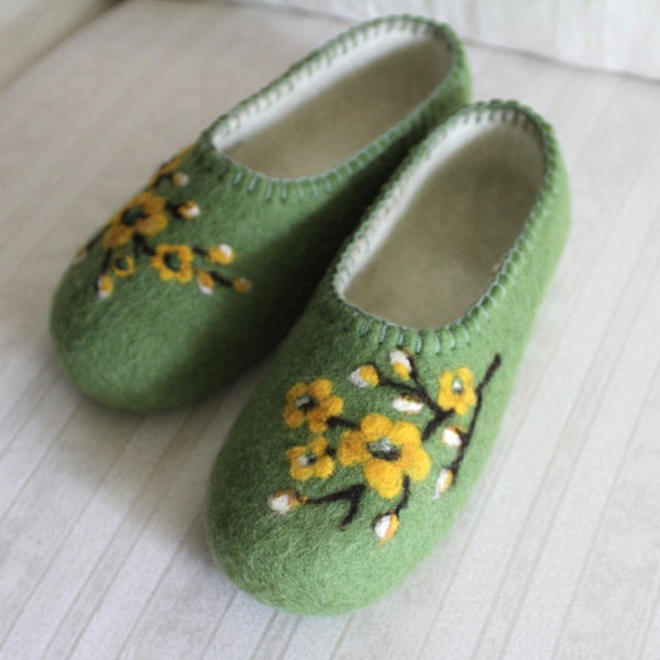 Spring floral branch. Green Slippers. Natural Wool Felted Slippers. Handcrafted , Leather sole