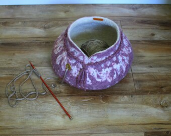 Christmas Gift idea. Ready to Ship. Knitting Bowl. Felted Yarn Bowl. Knitting Basket. Eco Friendly Wool. Handcrafted Basket. Natural wool.