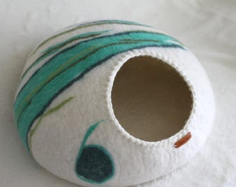 Felted Cat Cave Bed: Handmade Organic Wool. Pet House.