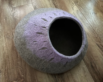 Felted cat bed Cats cave Handmade pet house Natural undyed wool Cat furniture Pet gift Handcrafted cat cave Eco friendly wool GIFT IDEA