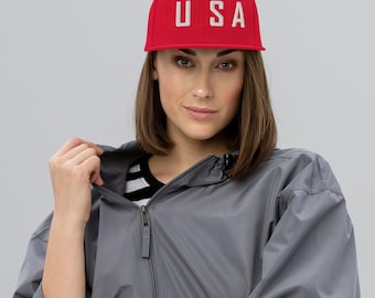 Czapka z daszkiem MAGA firmy Russia
