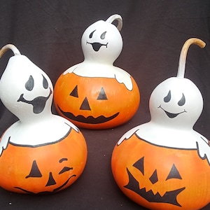 Painted Ghost Pumpkin Gourd: Halloween Decoration