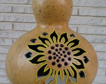 Thunder gourd with custom design. Select images or send your own. Hummingbird, dragonfly, owl, horse, sunflower, butterfly and more.