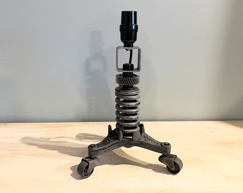 Industrial / Automotive Caster Lamp