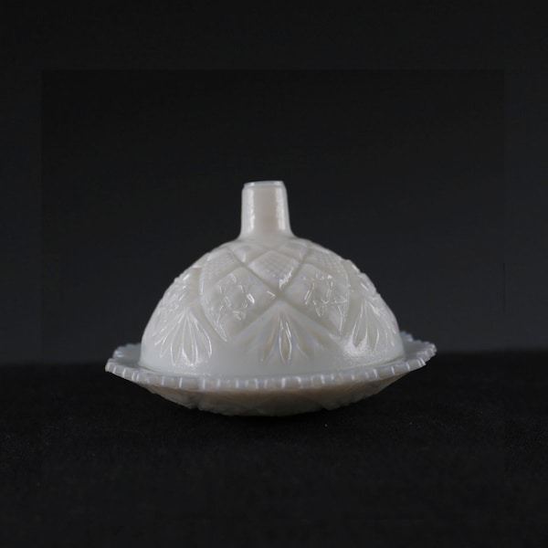 Vintage Westmoreland Handmade Milk Glass Old Quilt Pattern Personal (Mini) Covered Butter Dish