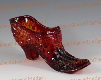 Vintage Boyd Handmade Colonial Amberina Glass Daisy And Button Pattern Bow Tie Slipper
