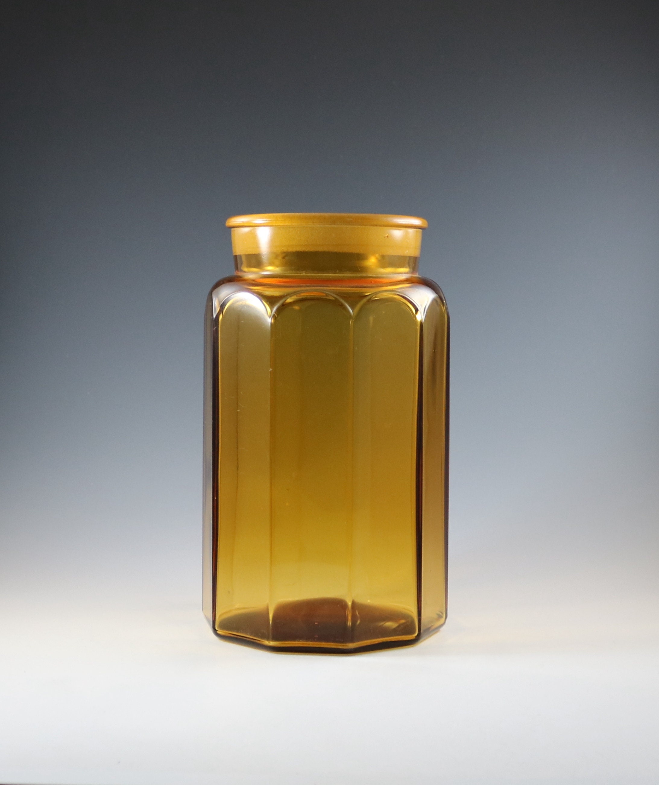 1.2 oz Octagonal Glass Jar