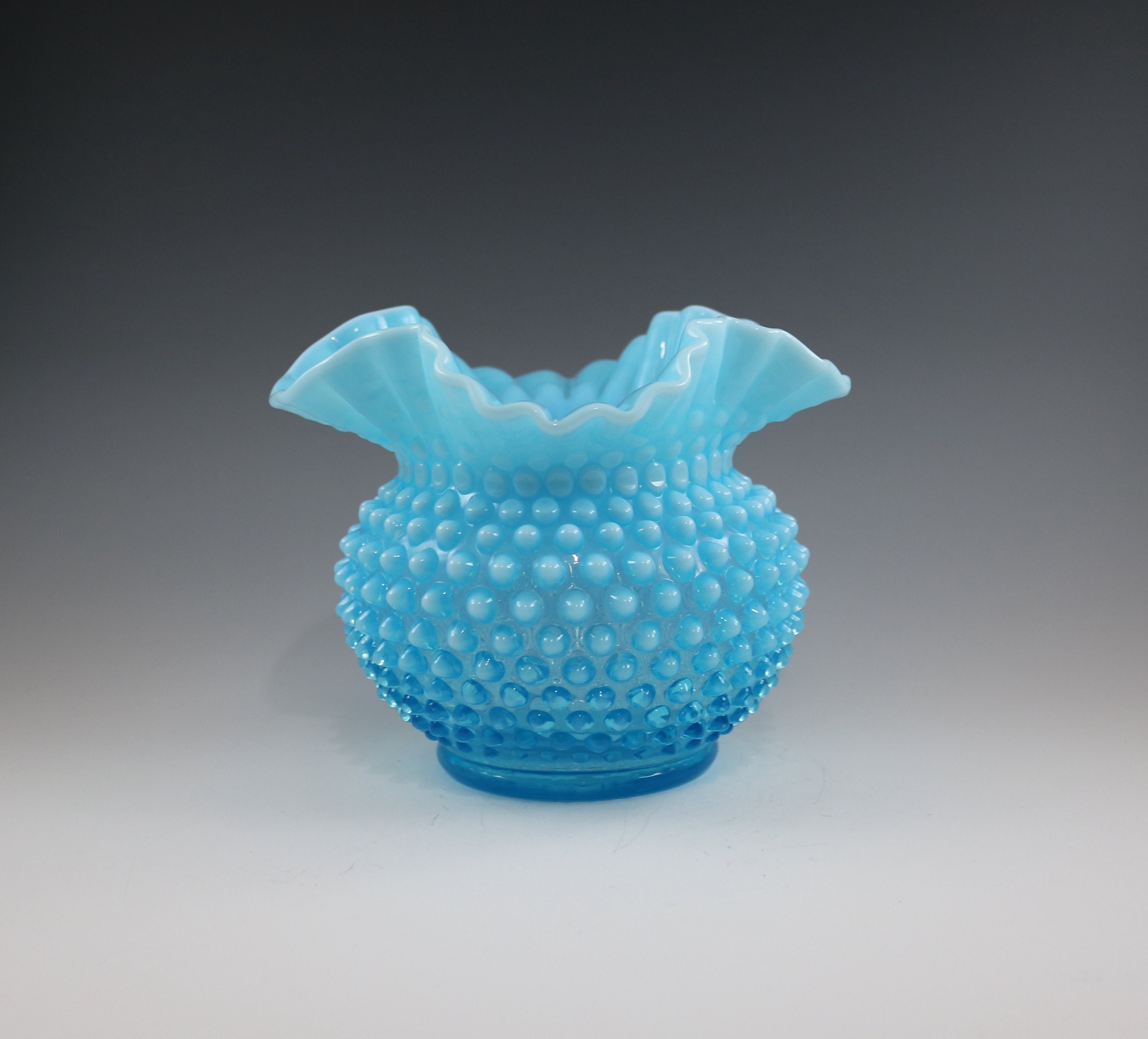 Gorgeous Vintage Fenton Handmade Blue Opalescent Hobnail Vase