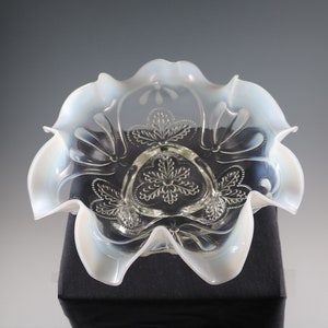 Antique Jefferson Handmade Crystal Opalescent Meander Pattern Ruffled Edge Bowl