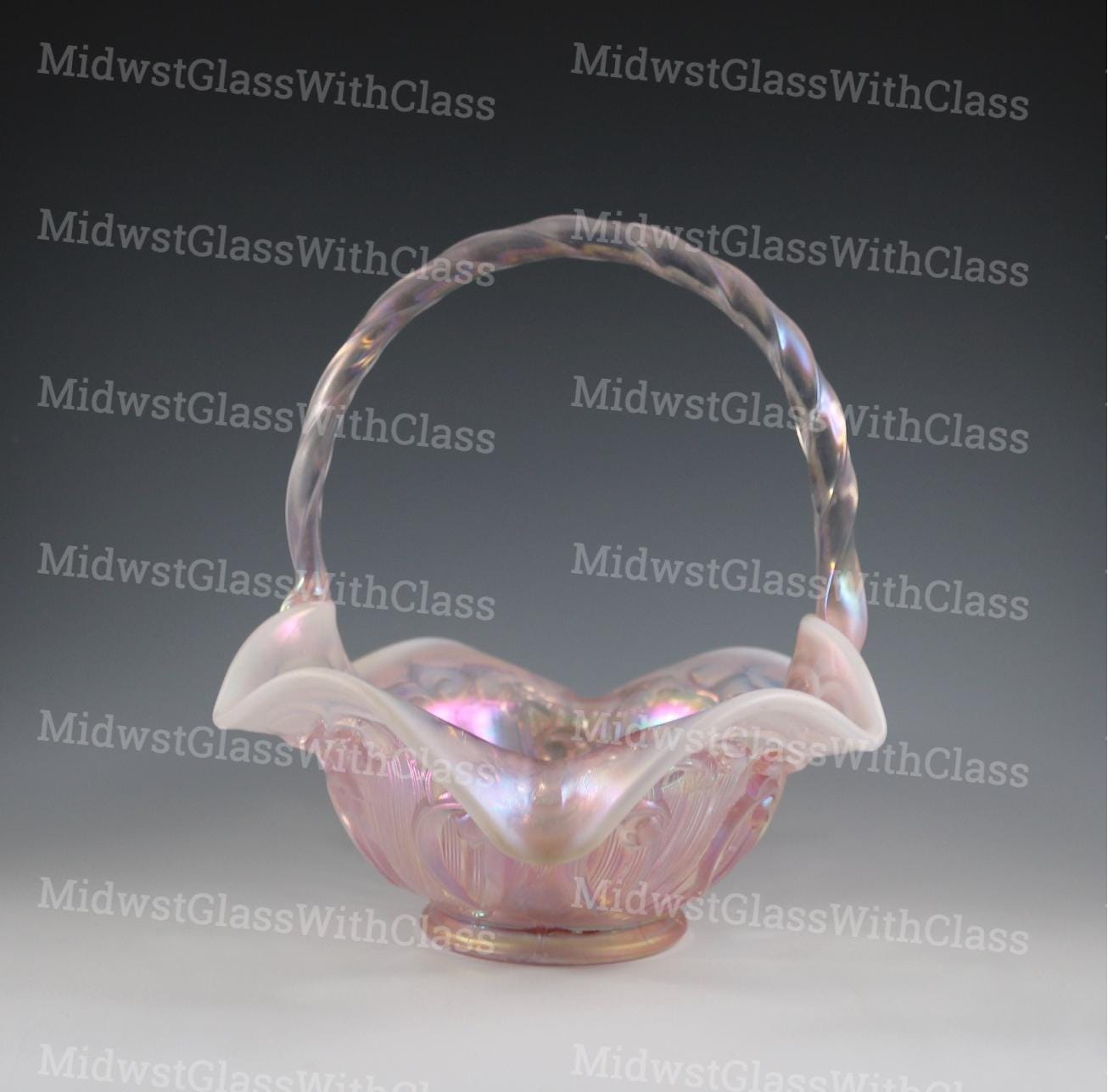 希少！フェントン ピンク色クレストバスケット アンティークfenton アメリカ Vintage Fenton Handmade Pink Champagne Satin Lily of the Valley
