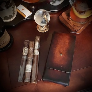 Cigar case leather large three finger travel humidor, Gift for dad or groomsmen, Personalized Gift, leather cigar case, Cigar Gift
