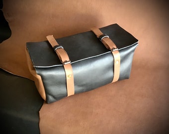 Leather Dopp Kit, Black, Handmade one of a kind leather Dopp Kit, Toiletry kit