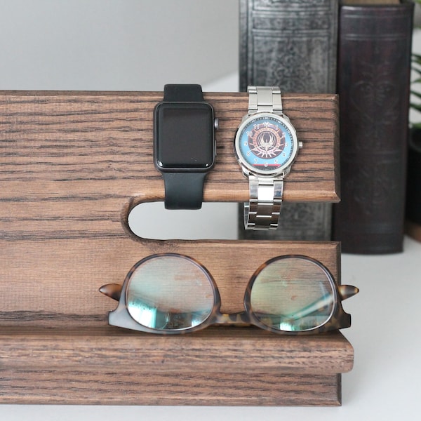 Base para mesita de noche de madera de roble artesanal: soporte para cargar el teléfono. Regalo tecnológico perfecto para él. Regalo de graduación, Día del Padre y cumpleaños.