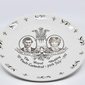 Commemorative Plate Princess Diana and HRH Prince Charles Royal Wedding, 1981, Myott-Meakin