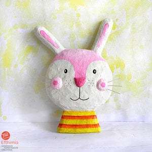 Testa di coniglio in cartapesta, scultura di animale in cartapesta, decorazione da parete per bambini a forma di coniglio, decorazione da parete a forma di coniglio, regalo a forma di animale, animale di carta scolpito a mano