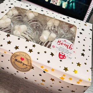 1 Dozen cocoa bomb gift box! Christmas cocoa bombs . Holiday hot chocolate