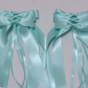 Bandbögen, Schleifenknoten, Hochzeitsauto, Kirchenbank, Stuhl, Blumenkorbdekor, Blumensträuße, Partybevorzugung, Geschenkverpackung, Hotel, Raumdekoration