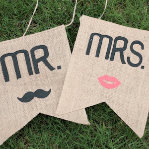 Mr. Mrs. Wedding Banners,Chair Banners,Photo Prop,Burlap,Jute,Hessian Banner,,Reception Banners,Bridal Shower Reception,Party Decor