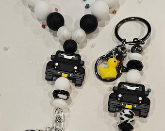 Llavero de silicona con cuentas para camioneta todoterreno 4x4 con dije de patito en color negro