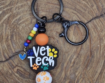 Llavero con cuentas para bolso de técnico veterinario