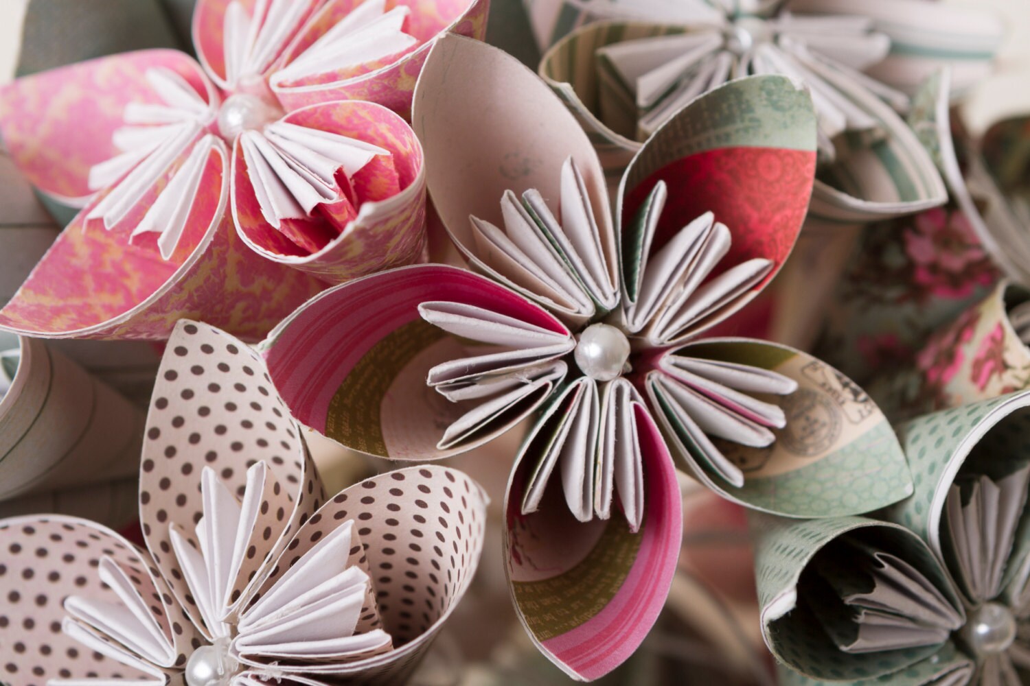 Origami Flowers by Atelier Oï - Trunks, Travel and Home