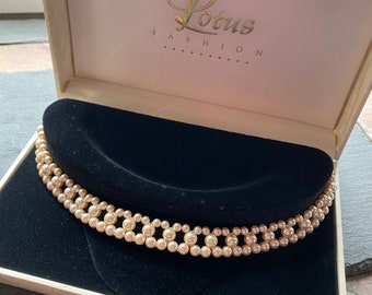 Vintage LOTUS pearl choker in box, vintage pearl choker, bridal pearls, vintage bridal choker, vintage bridal pearls, lotus choker