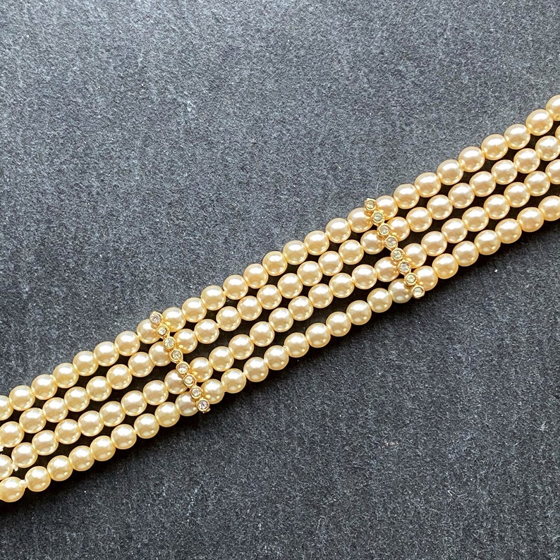 vintage pearl choker bridal pearls vintage choker ruby red pendant Vintage pearl choker with red front pendant vintage bridal pearls