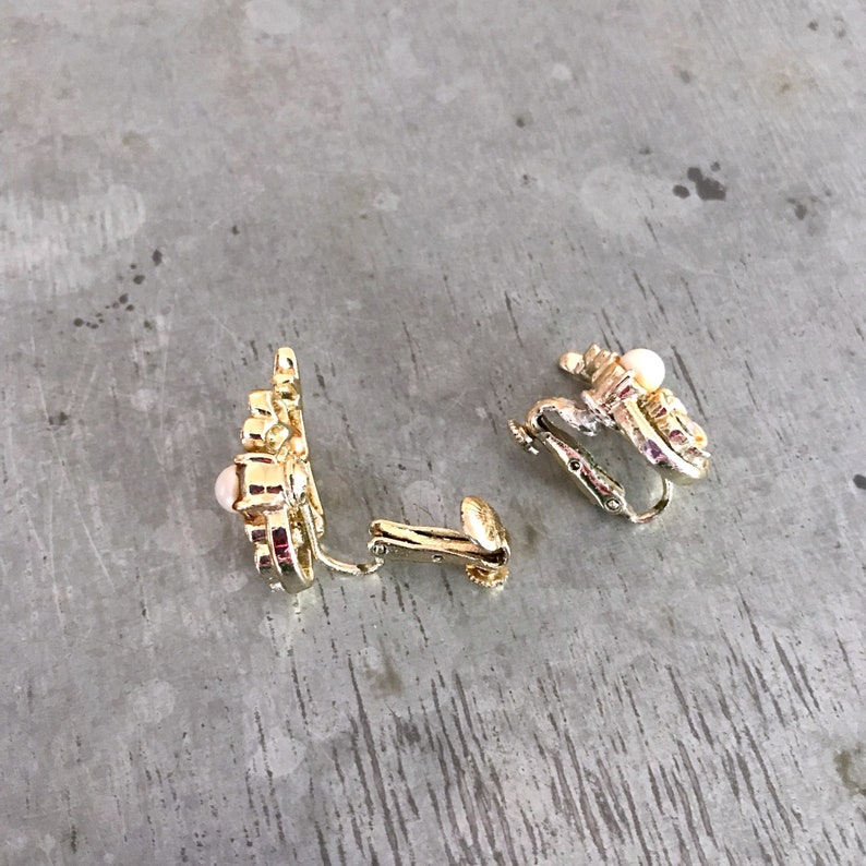 Jewelcraft earrings, vintage clip on earrings, rhinestone earrings, aurora borelis, vintage earrings, gold flower earrings, flower earrings image 4