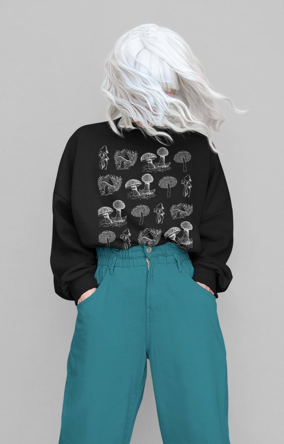 Mushroom Sweatshirt Cottagecore Sweatshirt Botanical Jumper Botanical sweater 90s Vintage Style  Cottagecore Aesthetic Dark Academia Fashion