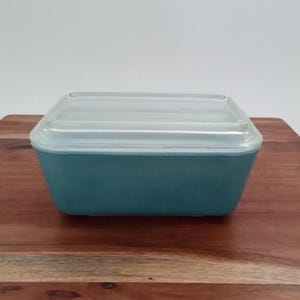 Vintage Pyrex Blue Primary Colors Refrigerator Dish, Medium Size Fridgie