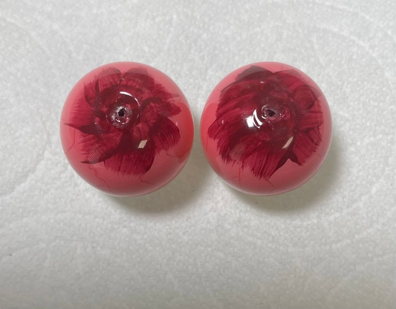 1 Decorative eyeballs sold in pairs image 3