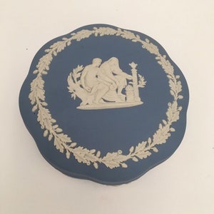 Vintage Wedgwood Jasperware Blue Lidded Pot neoclassial scene