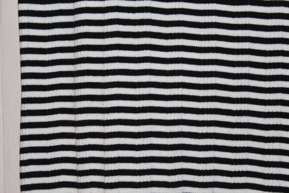 guess black and white striped dress