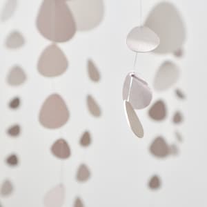 Eucalyptus Paper Mobile N.27 GREY COLOR