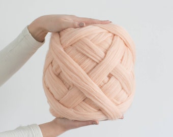 Giant Merino Wool Yarn, Arm Knitting, Chunky Yarn, Mega Bulky Yarn, Wool Yarn, Unspun Wool Roving, Extreme Merino Wool, Weaving, ALMOND