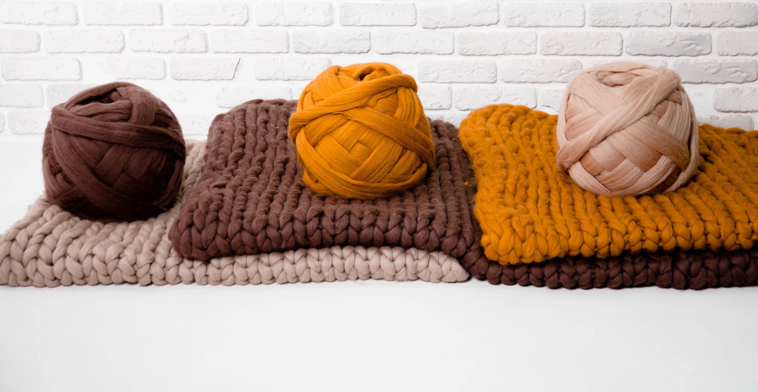 Super Bulky yarn 100 Wool. Great for chunky knits Arm Etsy