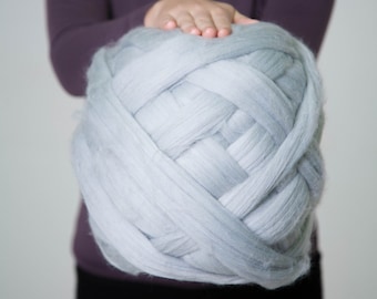 Chunky Merino Wool Yarn, 23 Microns, Silver Blue