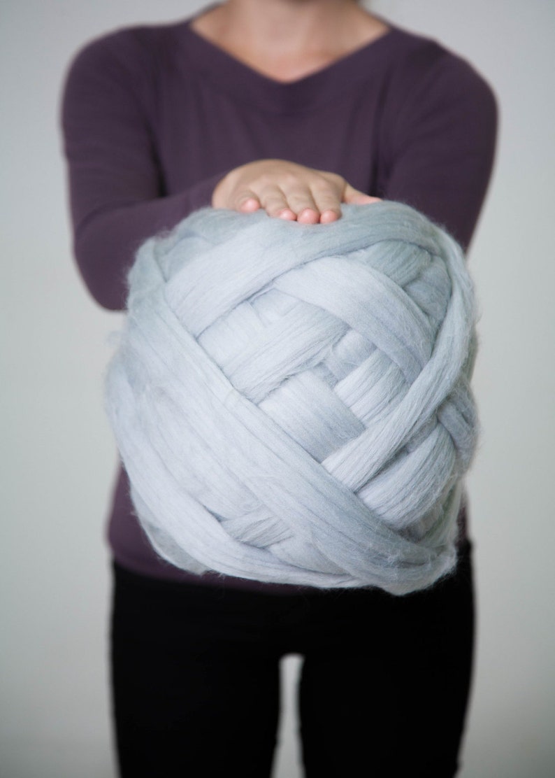 Chunky Arm Knitting Yarn, 100% Wool, 23 microns, Giant Yarn, Thi Chunky Arm Knitting Yarn, 100% Wool, 23 microns, Giant Yarn, Thi