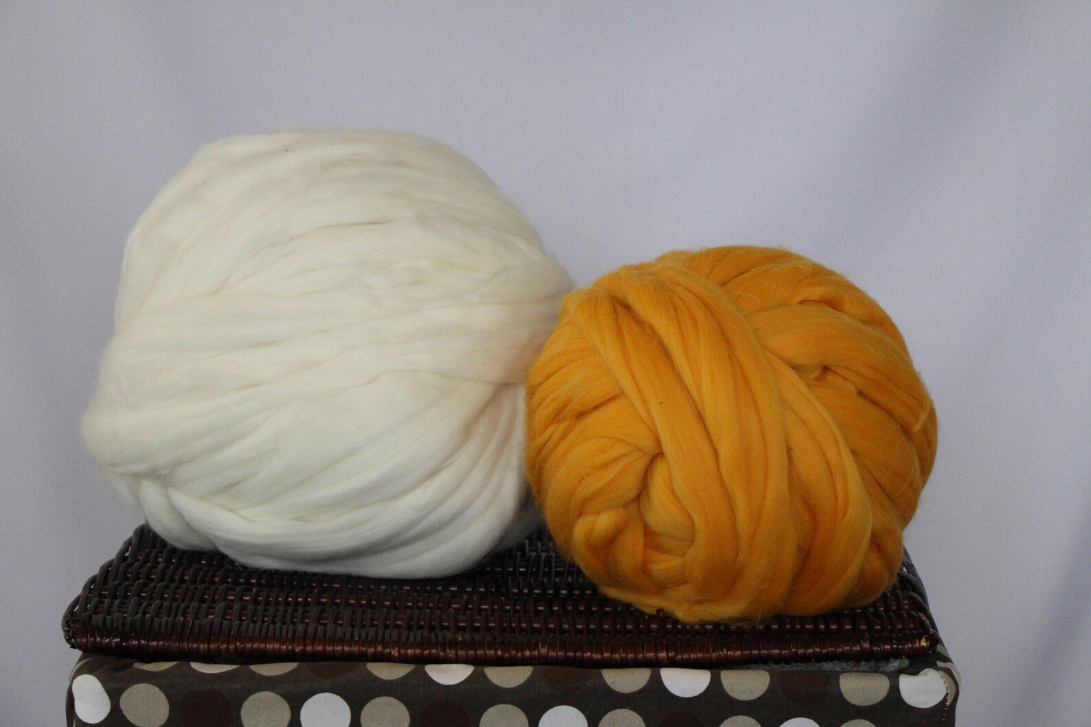 Chunky Knitting Yarn 23 Microns Merino Wool Giant Yarn Etsy