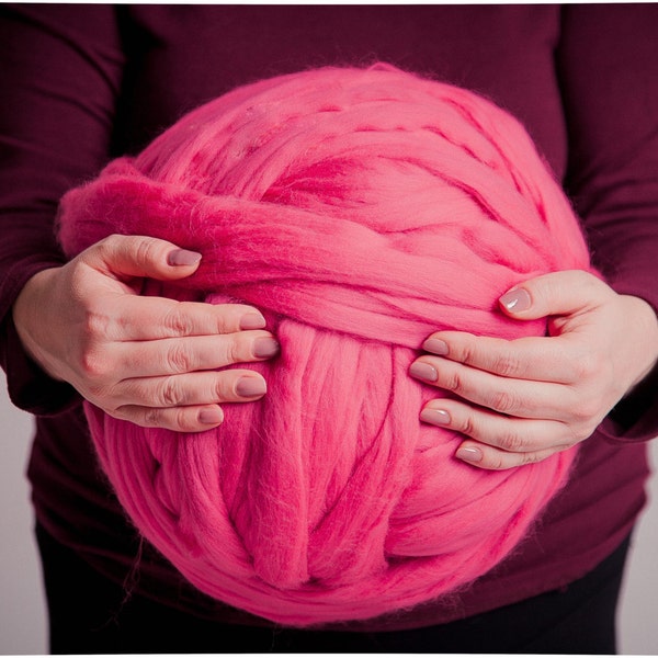 Super Bulky Merino Wool Yarn, Chunky Knit, Arm Knitting, 1.1 lbs