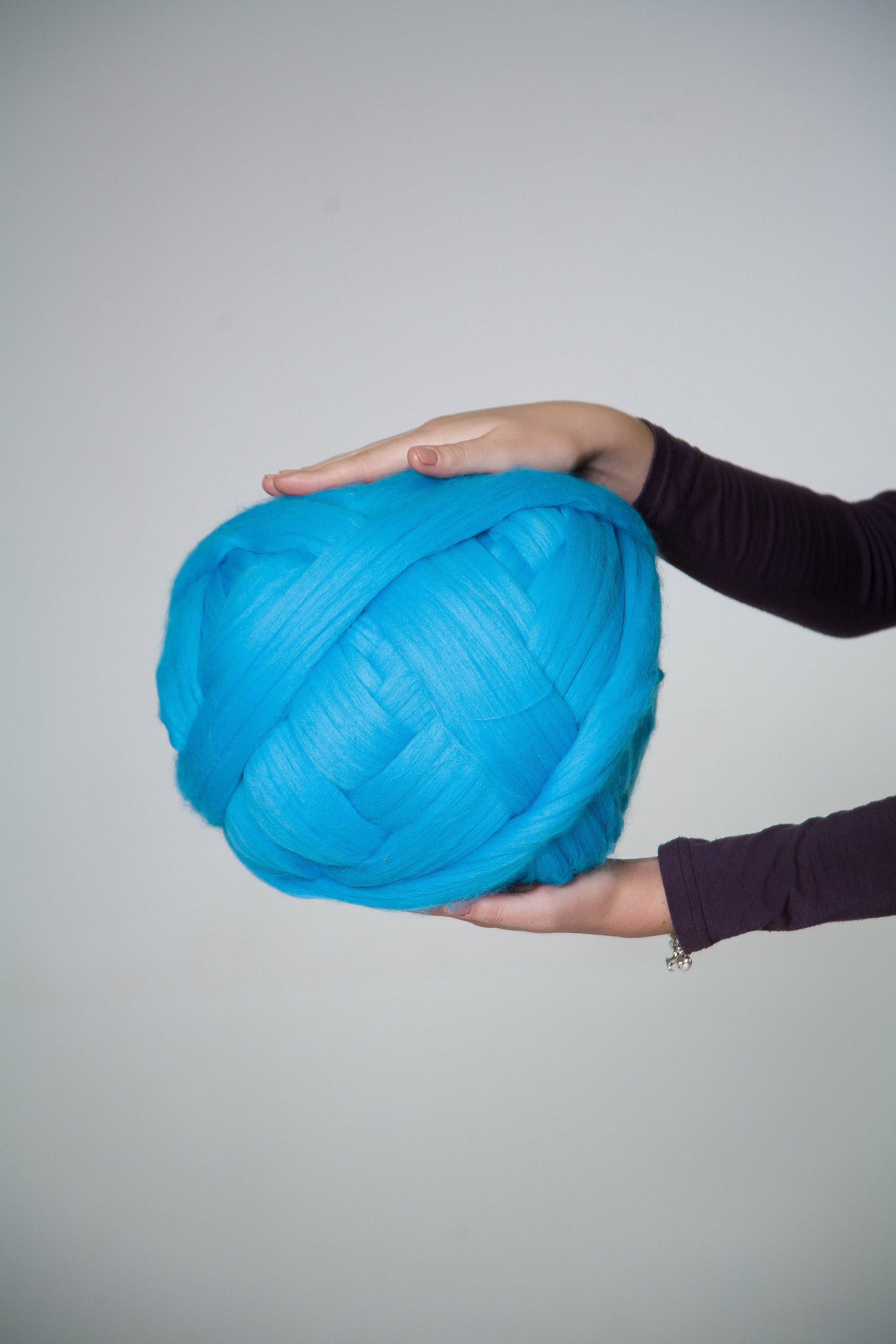 Arm Knitting Yarn 100 Wool Chunky yarn 23 microns Giant Etsy