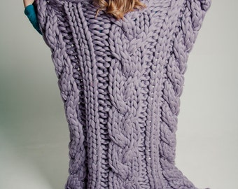 Manta de cable de lana merino gruesa tejida a mano, gris suave