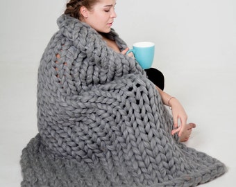 Chunky knitted blanket throw, Giant afghan blanket, Wool Giant Blanket, Bulky Knit, Chunky Knitting, Lap blanket. Gift, Mild Grey Melange