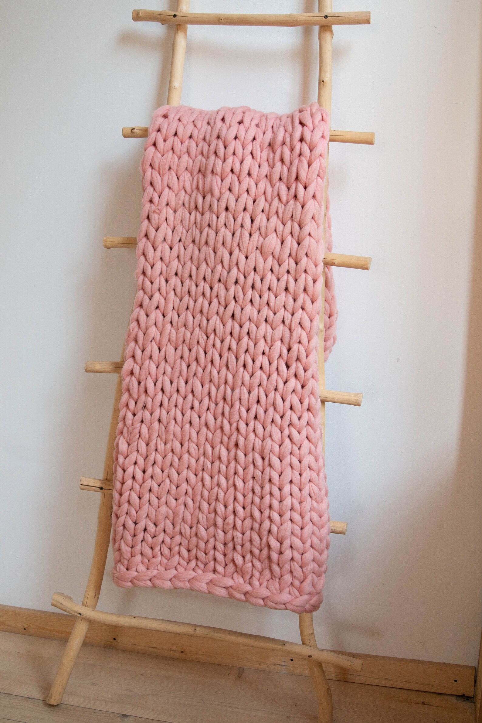 Chunky knitted blanket throw Giant afghan blanket Wool Giant Etsy