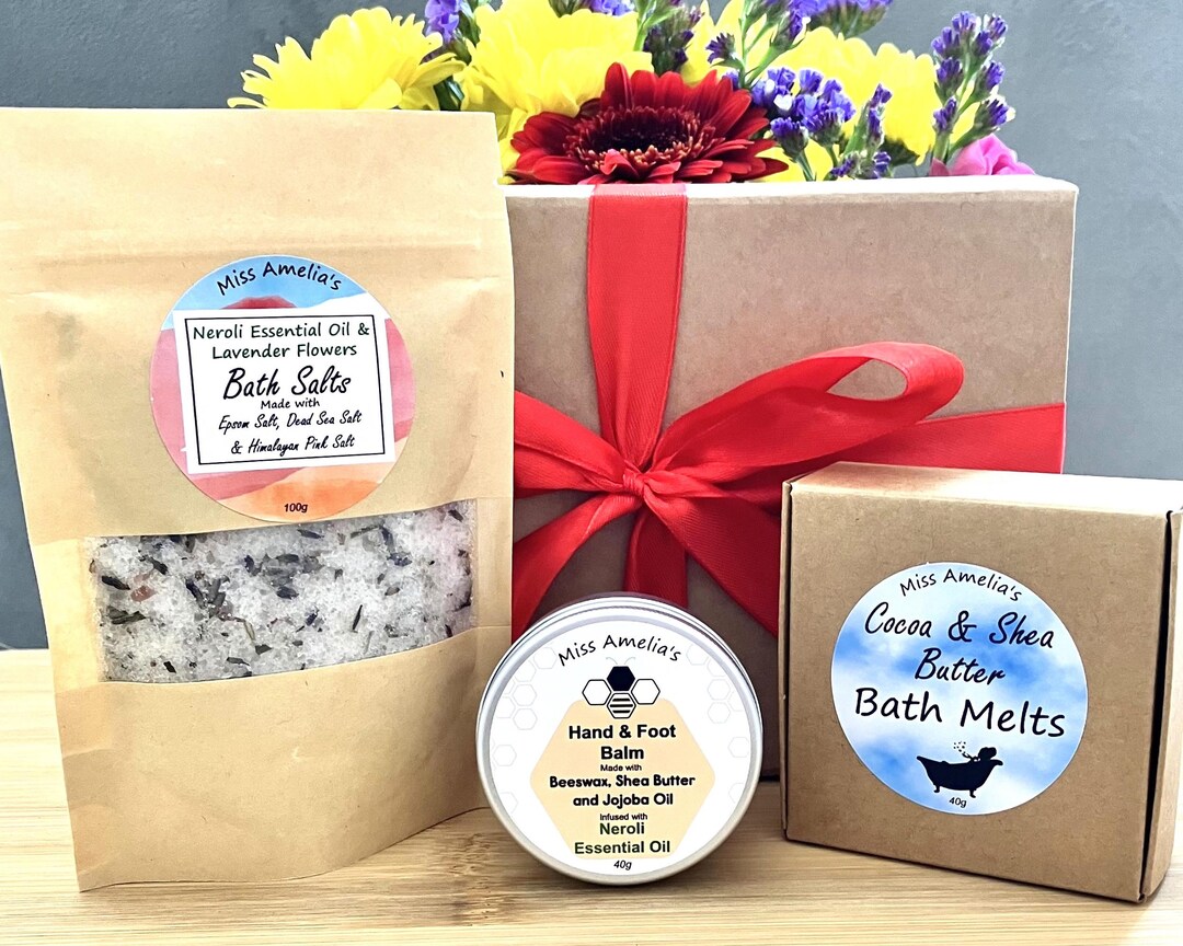 Spa Gift Box for Her / Birthday Gift for Her / Bath Salt Gift Set