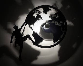Design lamp climbing Earth applique